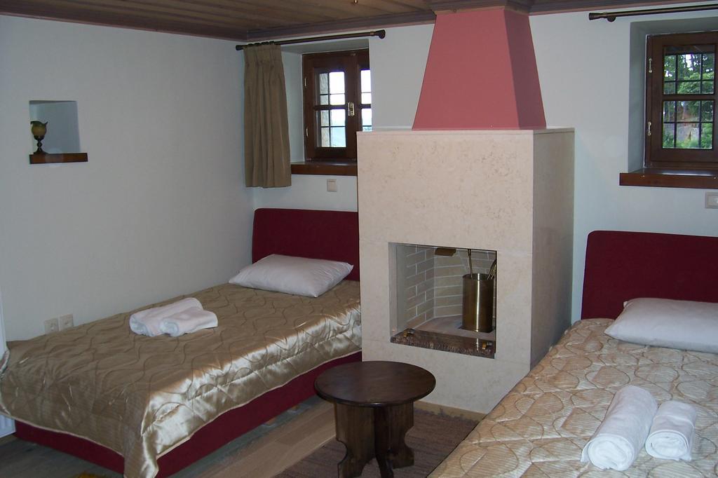 Archontiko Evridikis Hotel Víca Kültér fotó