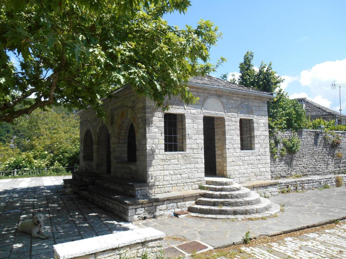Archontiko Evridikis Hotel Víca Kültér fotó